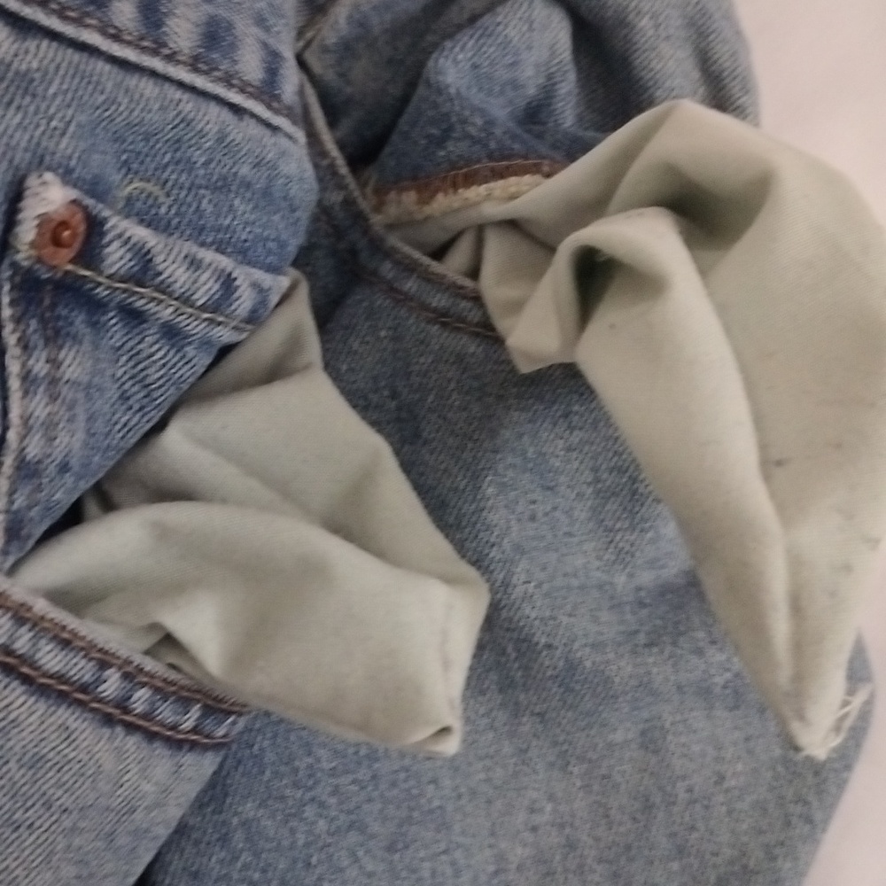 Levi's 569 Loose Straight Fit Denim Red Tab VTG 90s 100% COTTON 36x32 Blue Wash - Picture 13 of 17